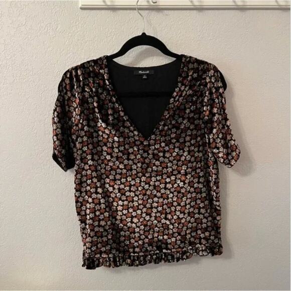 Madewell Velvet Tulip-Sleeve Ruffle Top in Petite Blooms - Picture 5 of 8